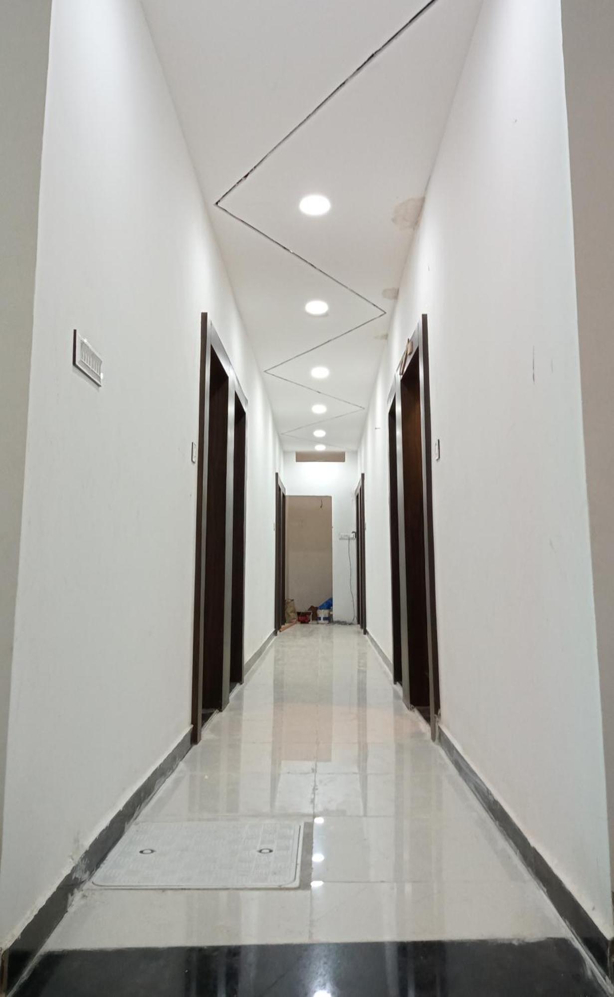 Hardik Palace Уджайн Екстериор снимка